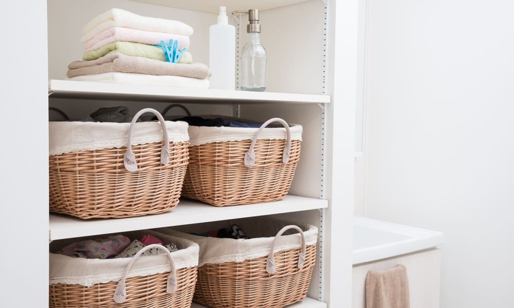 32 Smart and Pretty Towel Storage Ideas