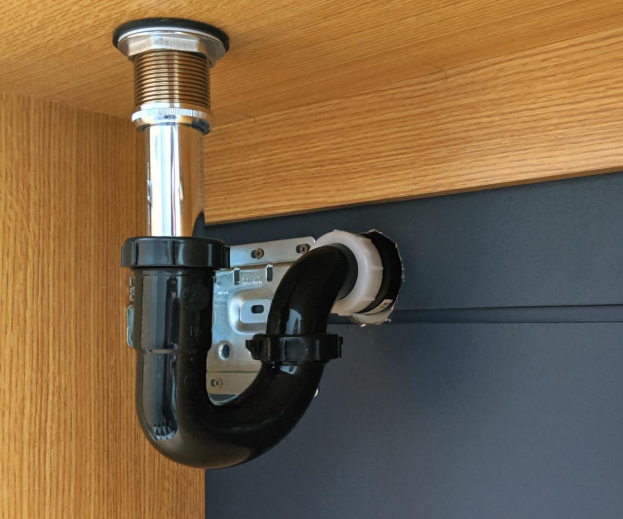 Bathroom Sink Drain Pipe Replacement