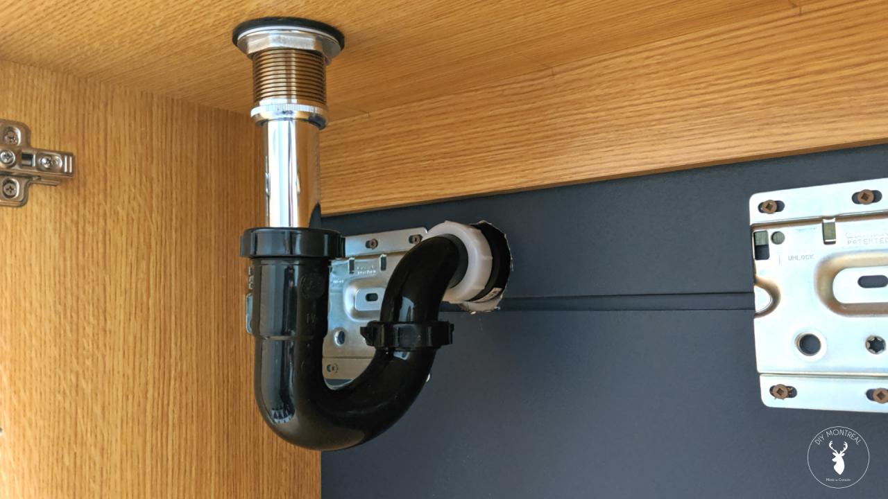 How To Replace Bathroom Sink Drain Pipe