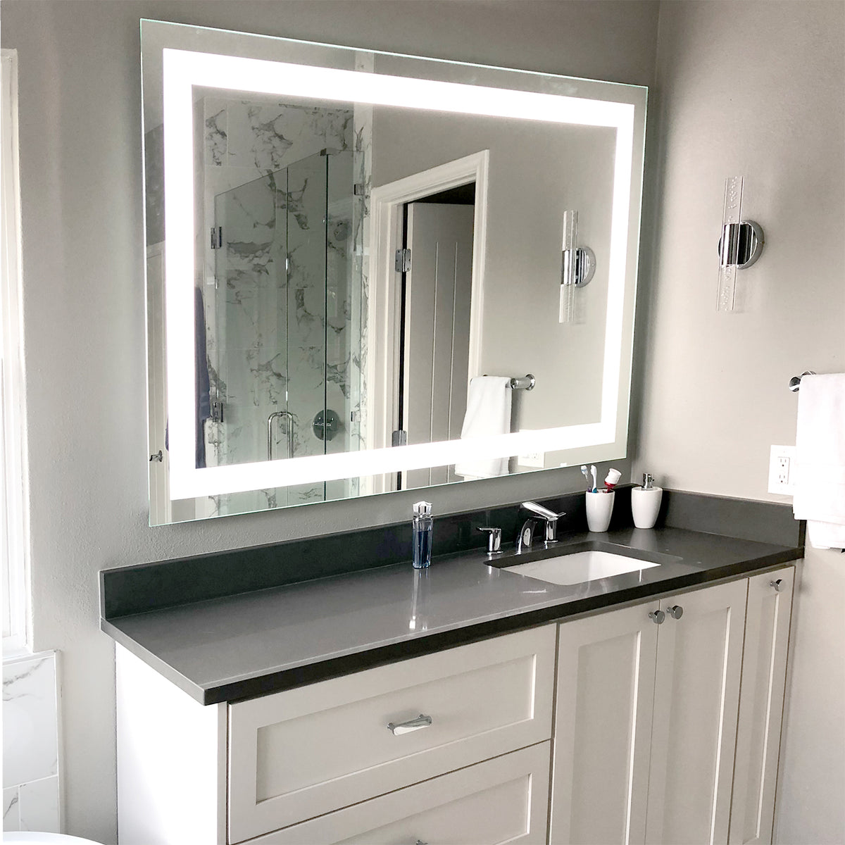 Lighted Bathroom Cabinets With Mirrors