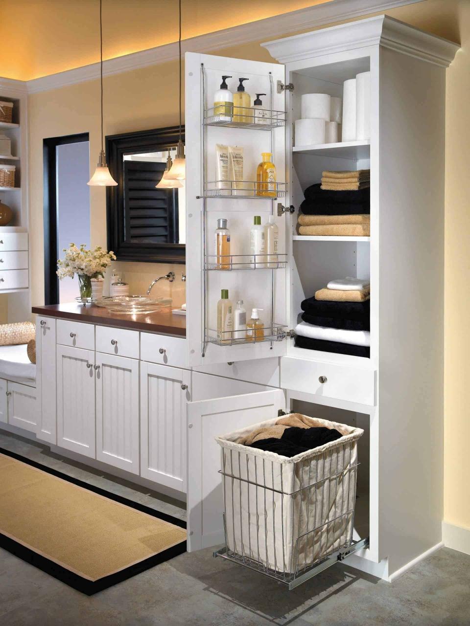 Bathroom Shelf Unit with Hamper