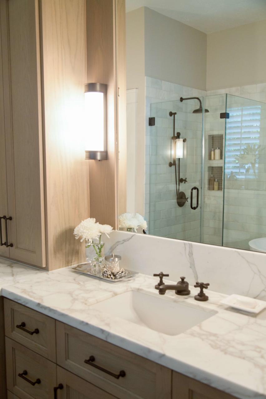 Bathroom Vanity With Upper Cabinets