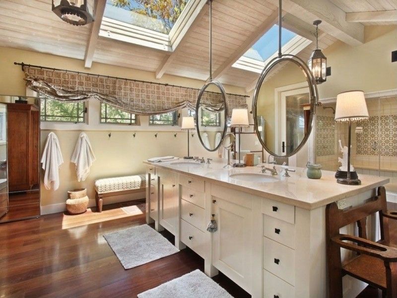 Large Free Standing Bathroom Mirrors