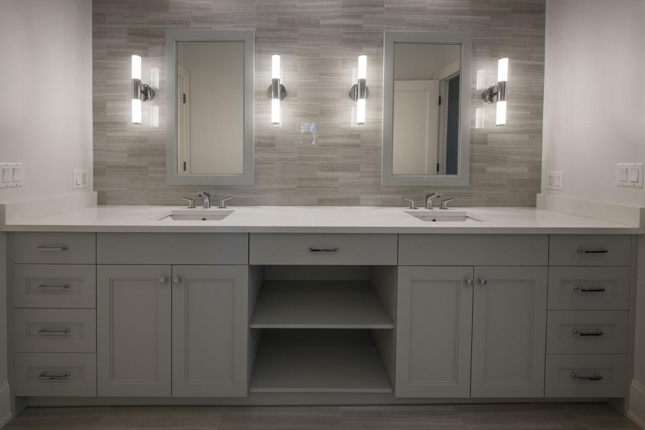 Custom Bathroom Cabinets Chicago – Semis Online