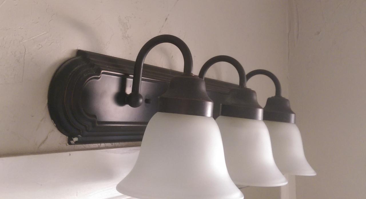 Bathroom Light Fixture Not Working