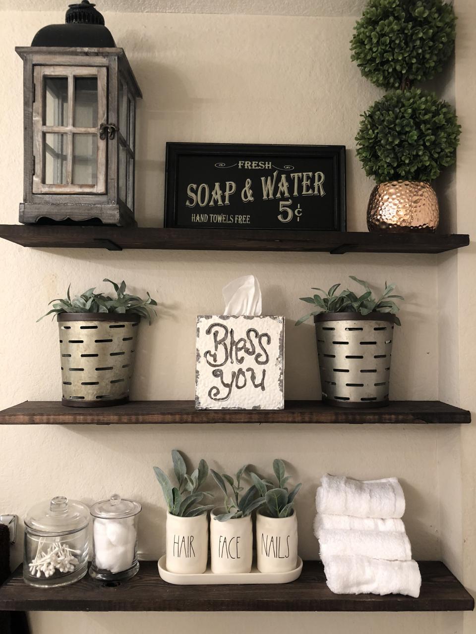 Bathroom Shelf Decorative Ideas