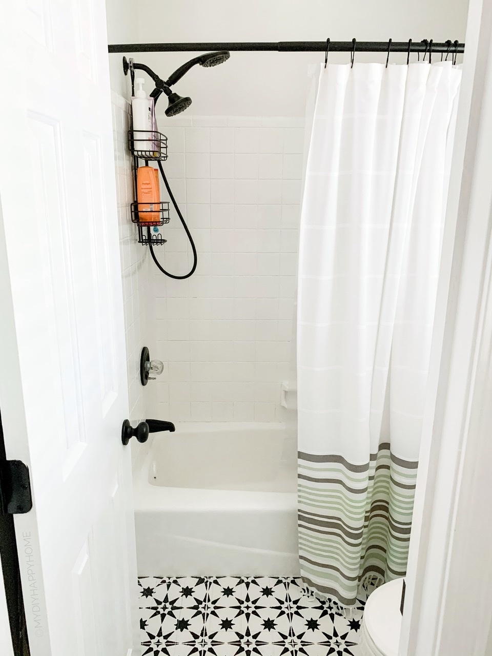 How To Spray Paint Bathroom Tiles