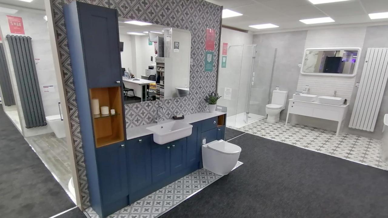 Bathroom Tiles Hull