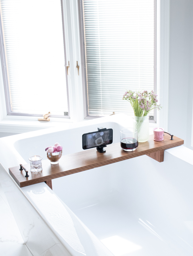 Bath Shelf with Phone Holder