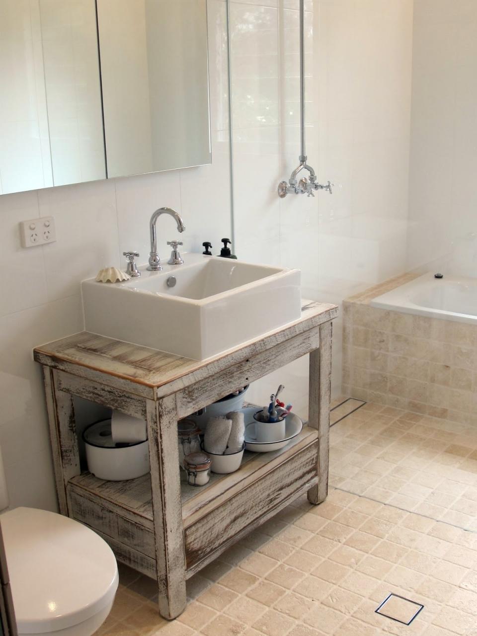 Beach Cottage Bathroom Vanity